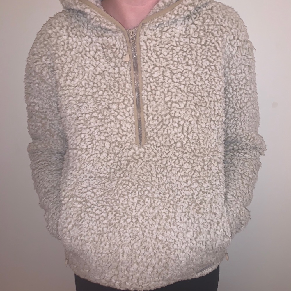 Eddie Bauer quarter zip fluffy hoodie